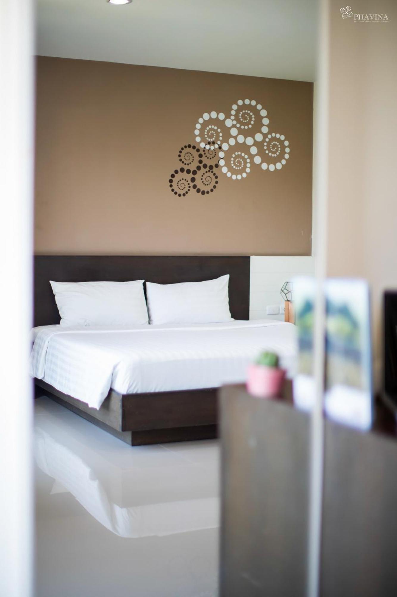 Phavina Hotel Rayong Sha Extra Plus Bagian luar foto