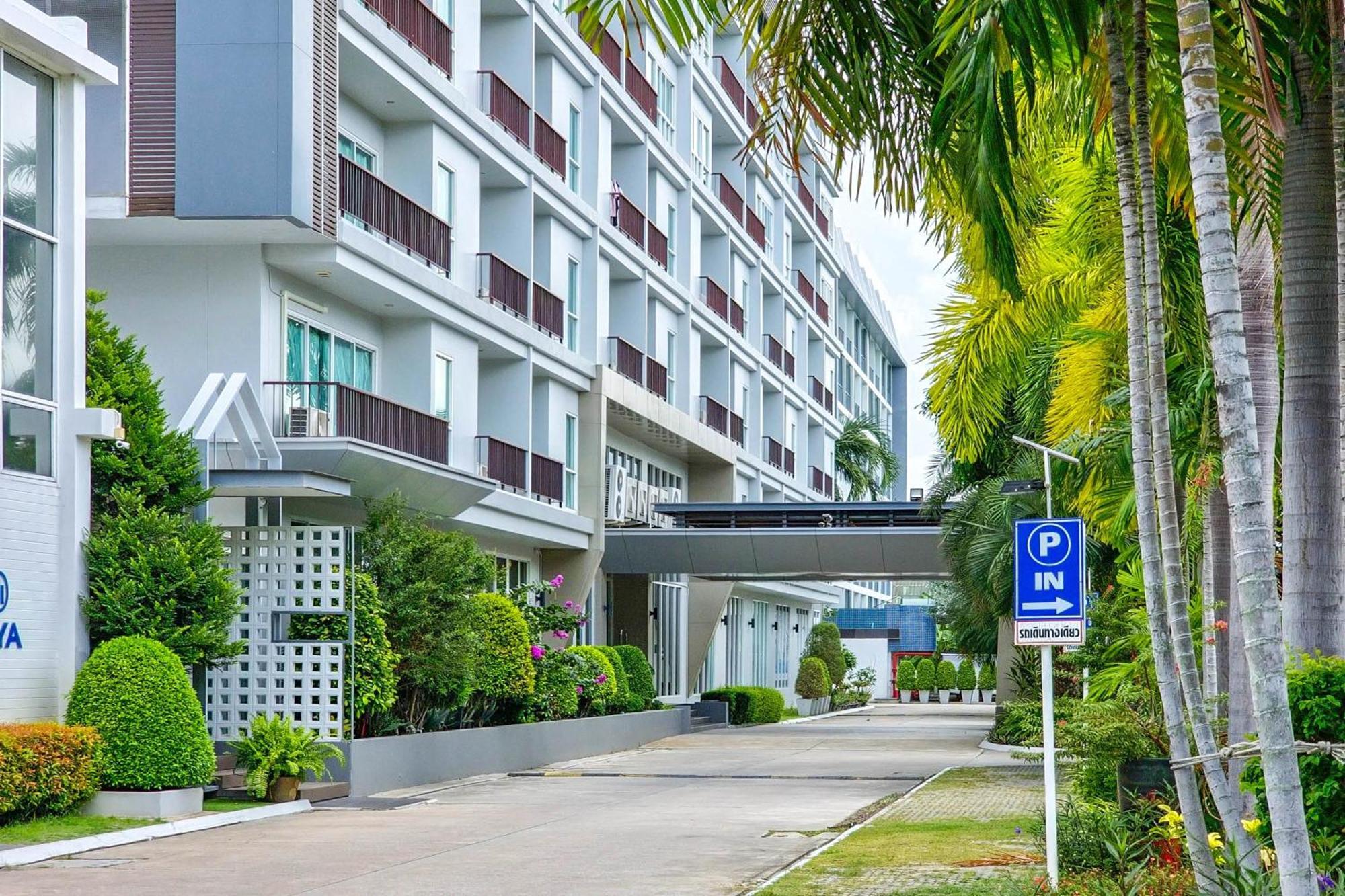 Phavina Hotel Rayong Sha Extra Plus Bagian luar foto