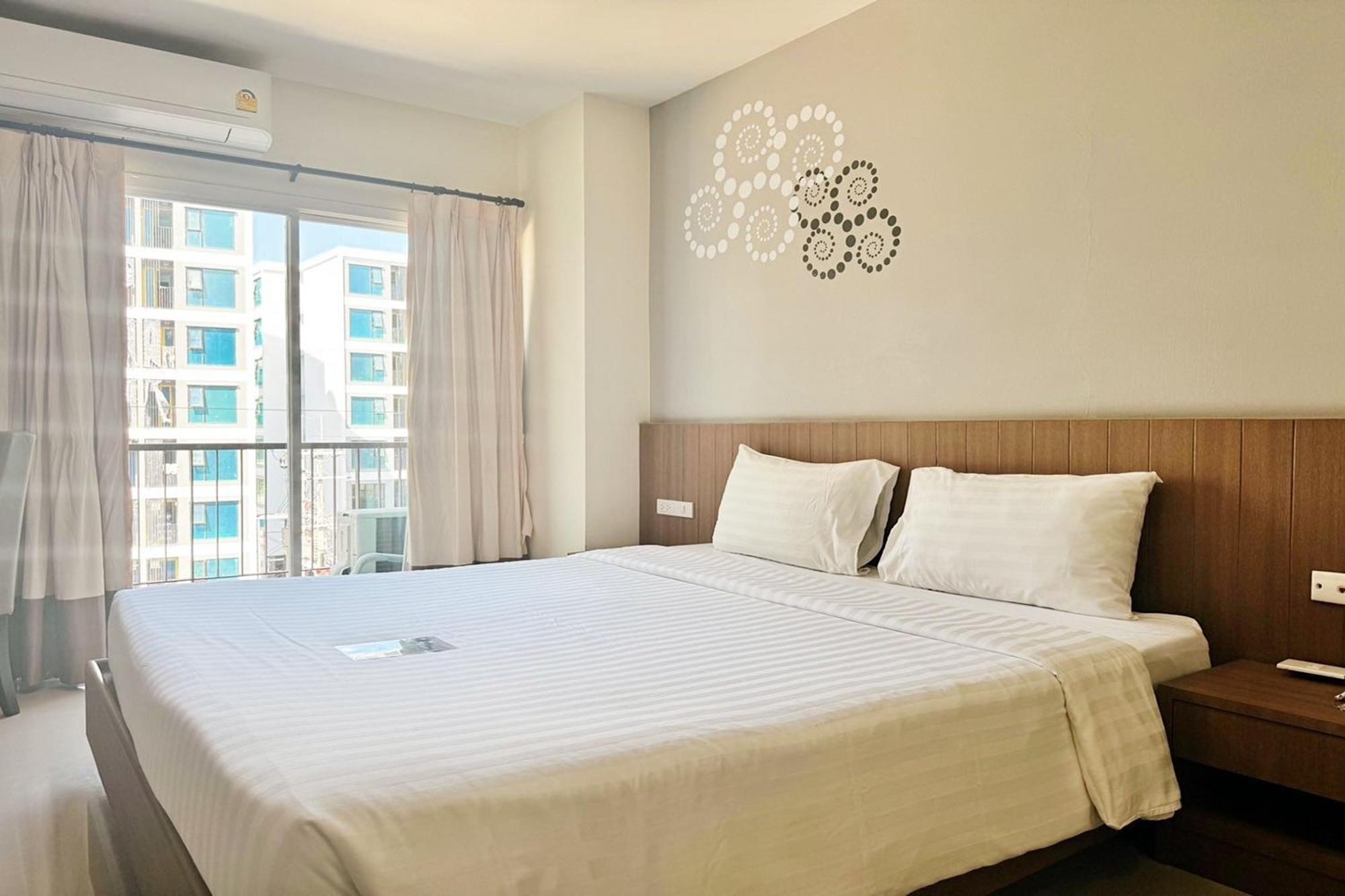 Phavina Hotel Rayong Sha Extra Plus Bagian luar foto